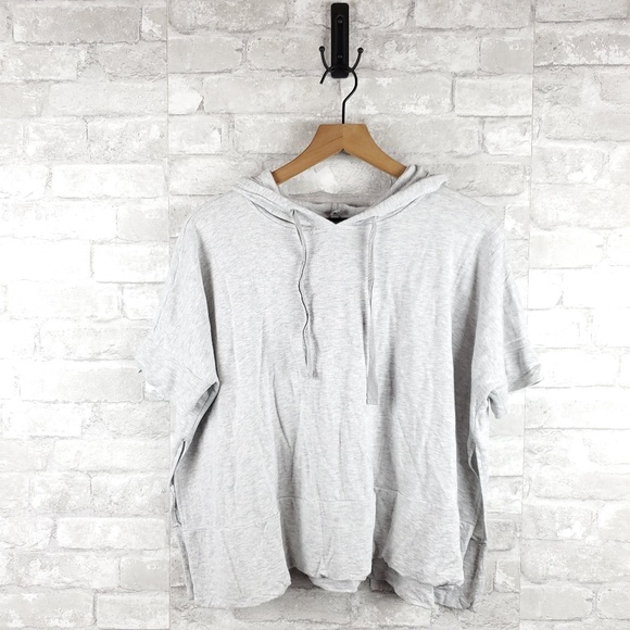 Lou & Grey Tops - Lou & Grey short sleeve oversize hoodie | Size S